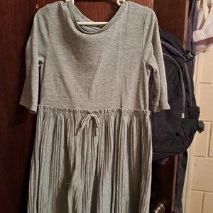 Girls Gray dress
